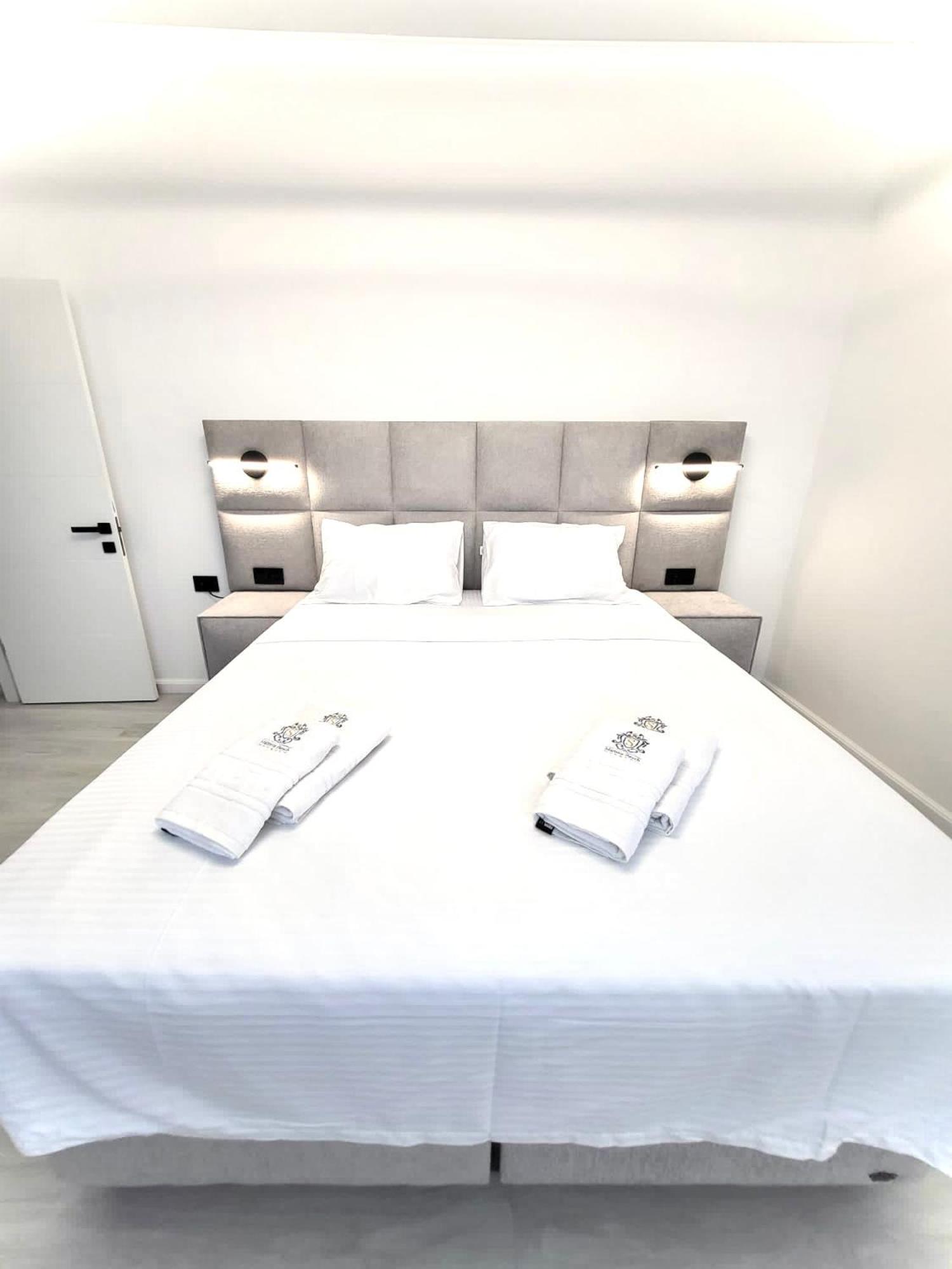 Mamaia Nord Vip Aparthotel Năvodari Exteriér fotografie