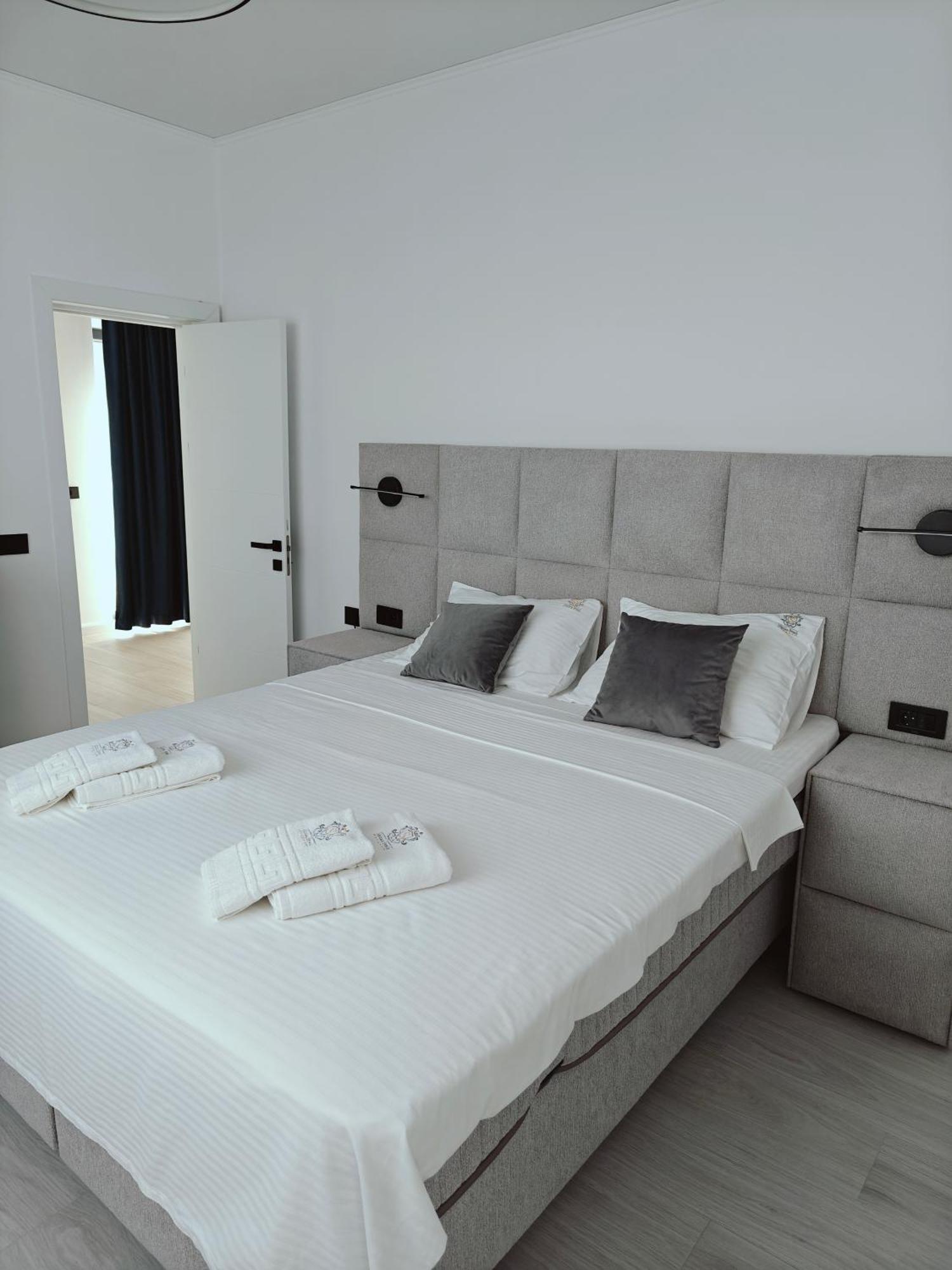 Mamaia Nord Vip Aparthotel Năvodari Exteriér fotografie